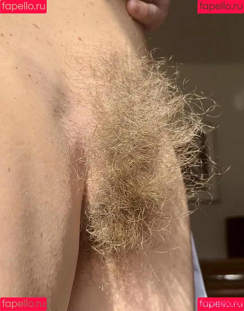 Hairy Women / HairyFairy420 / ig_naturals / pearlygirly06 Onlyfans Photo Gallery 