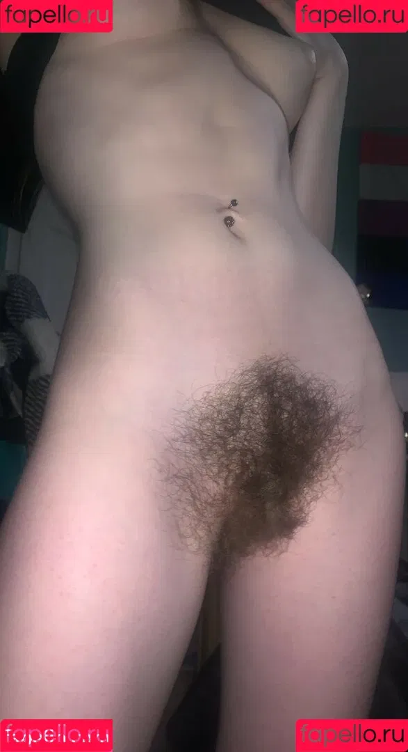 Hairy Women / HairyFairy420 / ig_naturals / pearlygirly06 Onlyfans Photo Gallery 