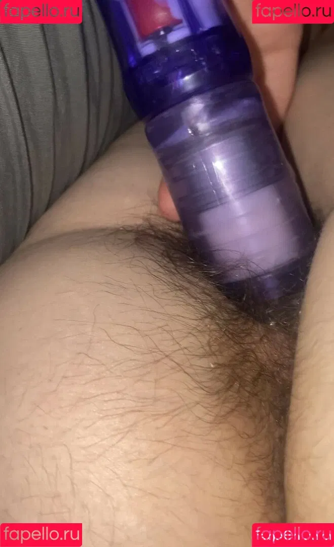 Hairy Women / HairyFairy420 / ig_naturals / pearlygirly06 Onlyfans Photo Gallery 