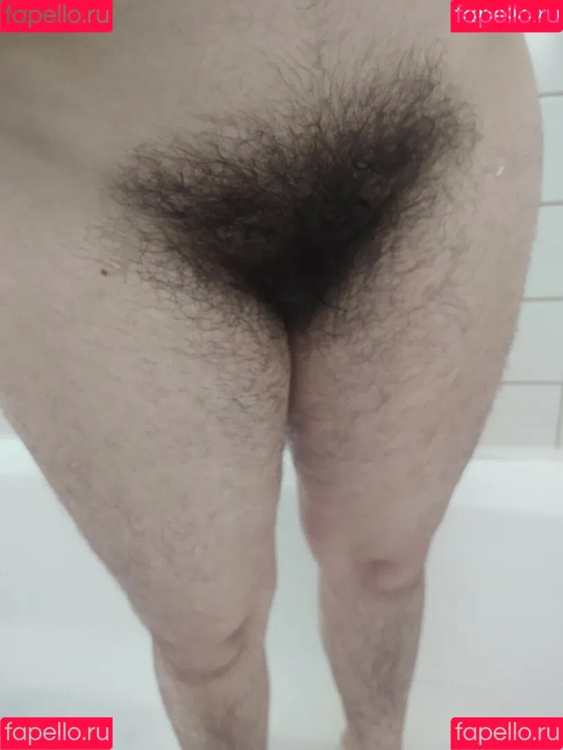 Hairy Women / HairyFairy420 / ig_naturals / pearlygirly06 Onlyfans Photo Gallery 