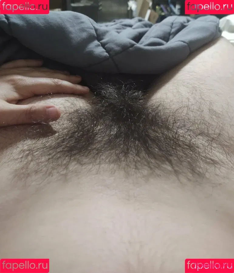 Hairy Women / HairyFairy420 / ig_naturals / pearlygirly06 Onlyfans Photo Gallery 