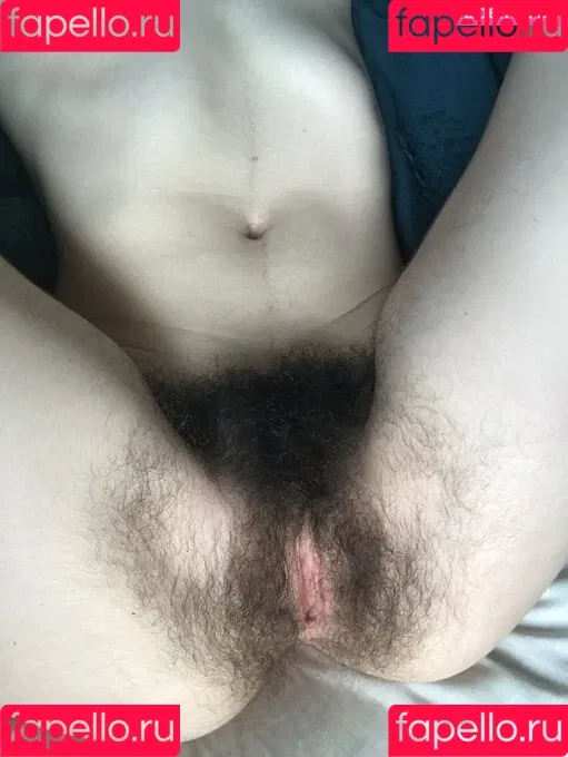 Hairy Women / HairyFairy420 / ig_naturals / pearlygirly06 Onlyfans Photo Gallery 