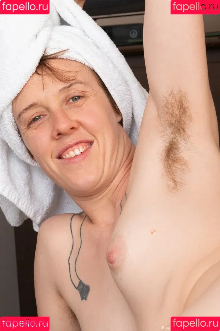 Hairy Women / HairyFairy420 / ig_naturals / pearlygirly06 Onlyfans Photo Gallery 