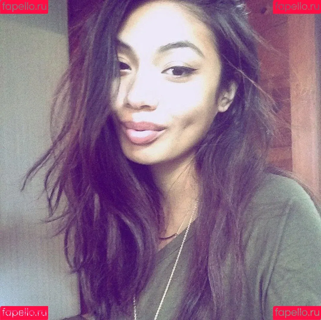 Reyna Morena / enlightenedbimbo / morenareyna Onlyfans Photo Gallery 