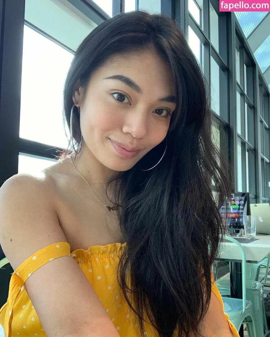 Reyna Morena / enlightenedbimbo / morenareyna Onlyfans Photo Gallery 