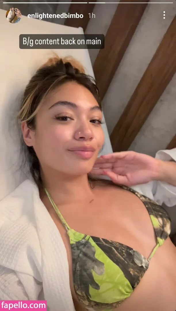 Reyna Morena / enlightenedbimbo / morenareyna Onlyfans Photo Gallery 