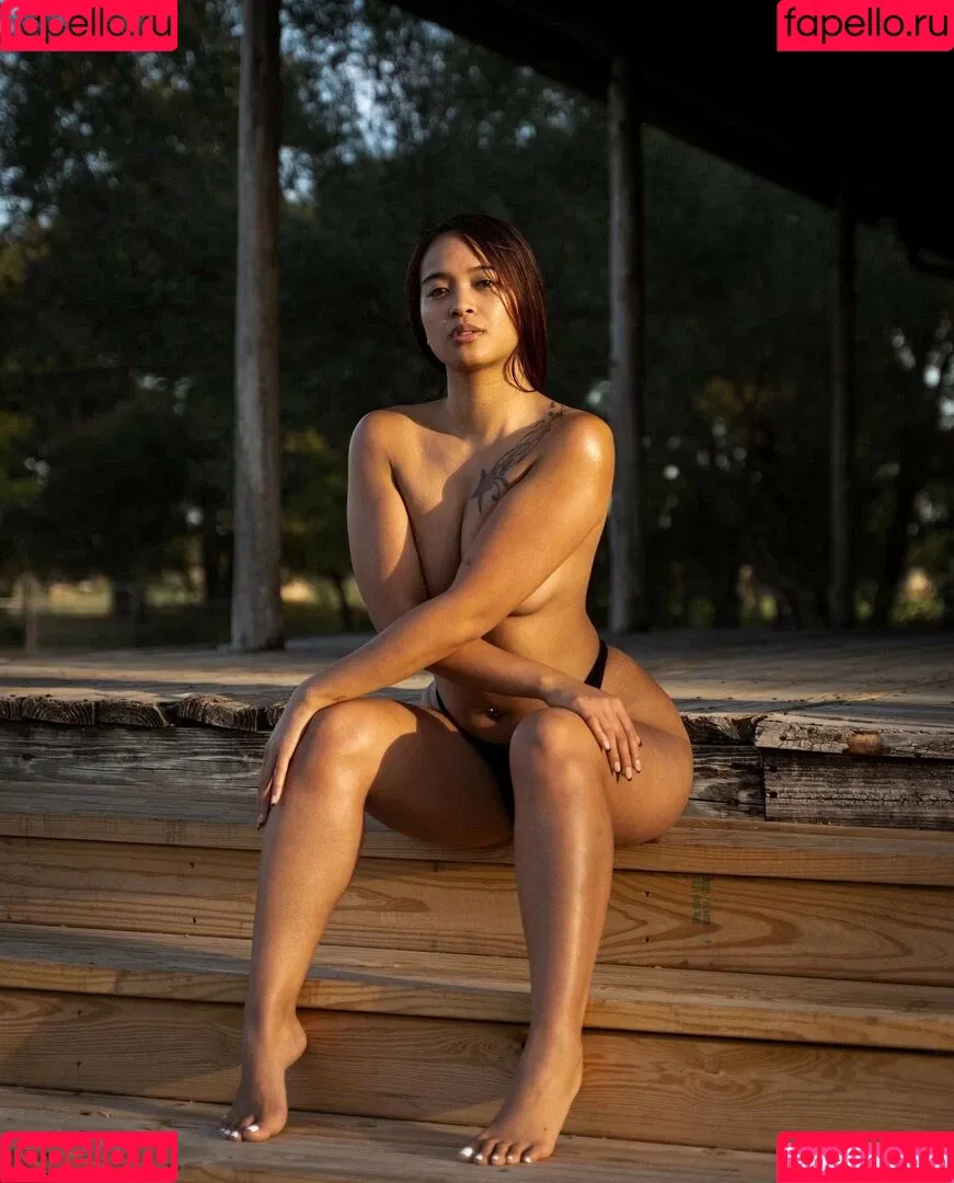 Regina_Unite / reginaunite_fit Onlyfans Photo Gallery 