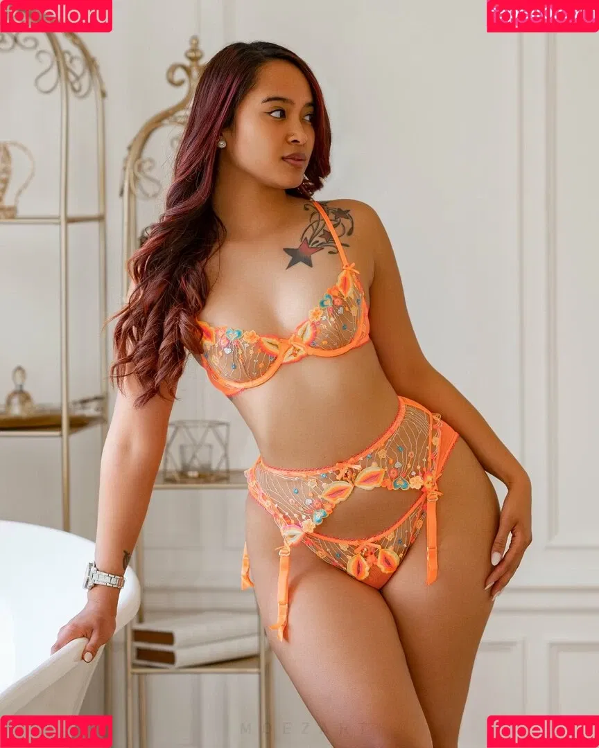 Regina_Unite / reginaunite_fit Onlyfans Photo Gallery 