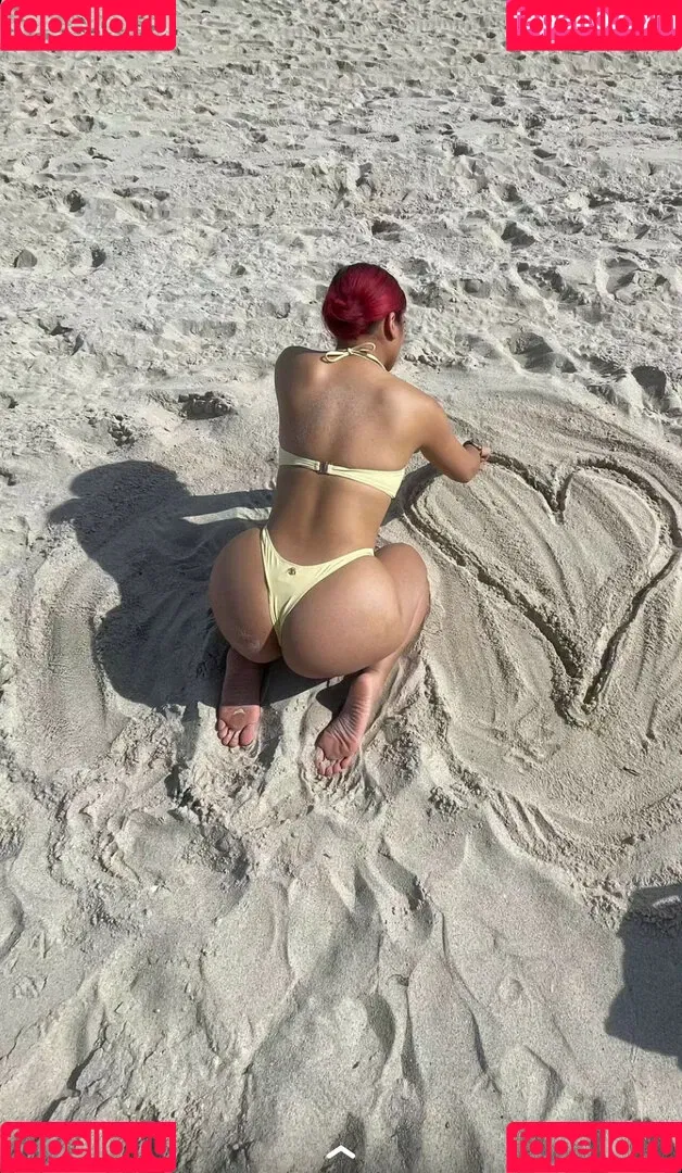 Regina_Unite / reginaunite_fit Onlyfans Photo Gallery 