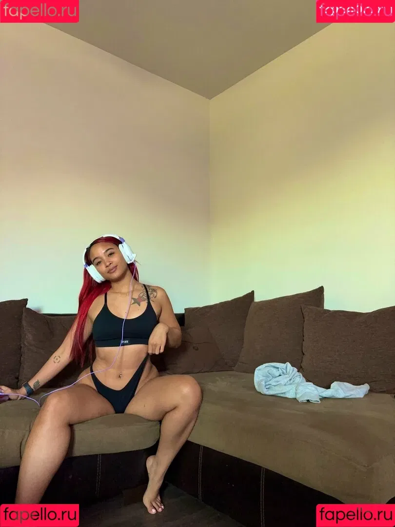 Regina_Unite / reginaunite_fit Onlyfans Photo Gallery 