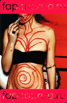 Kate Moss / kateamoss / katemossagency Onlyfans Photo Gallery 