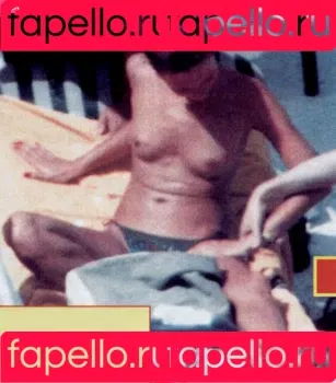 Kate Moss / kateamoss / katemossagency Onlyfans Photo Gallery 