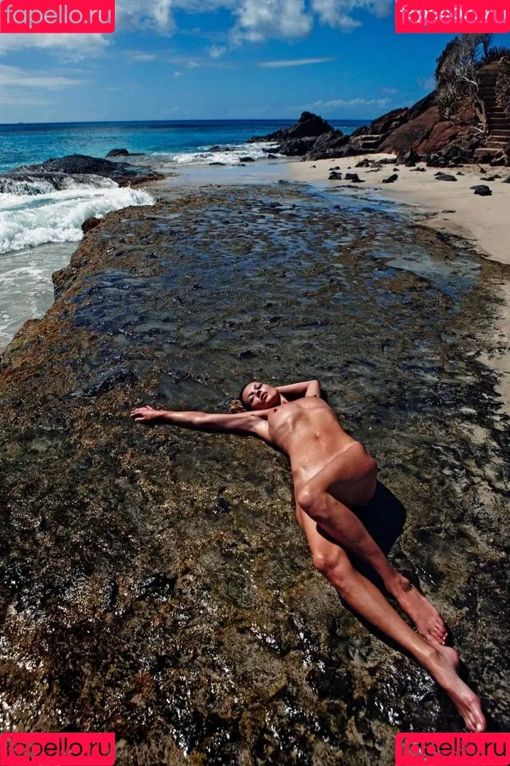 Kate Moss / kateamoss / katemossagency Onlyfans Photo Gallery 