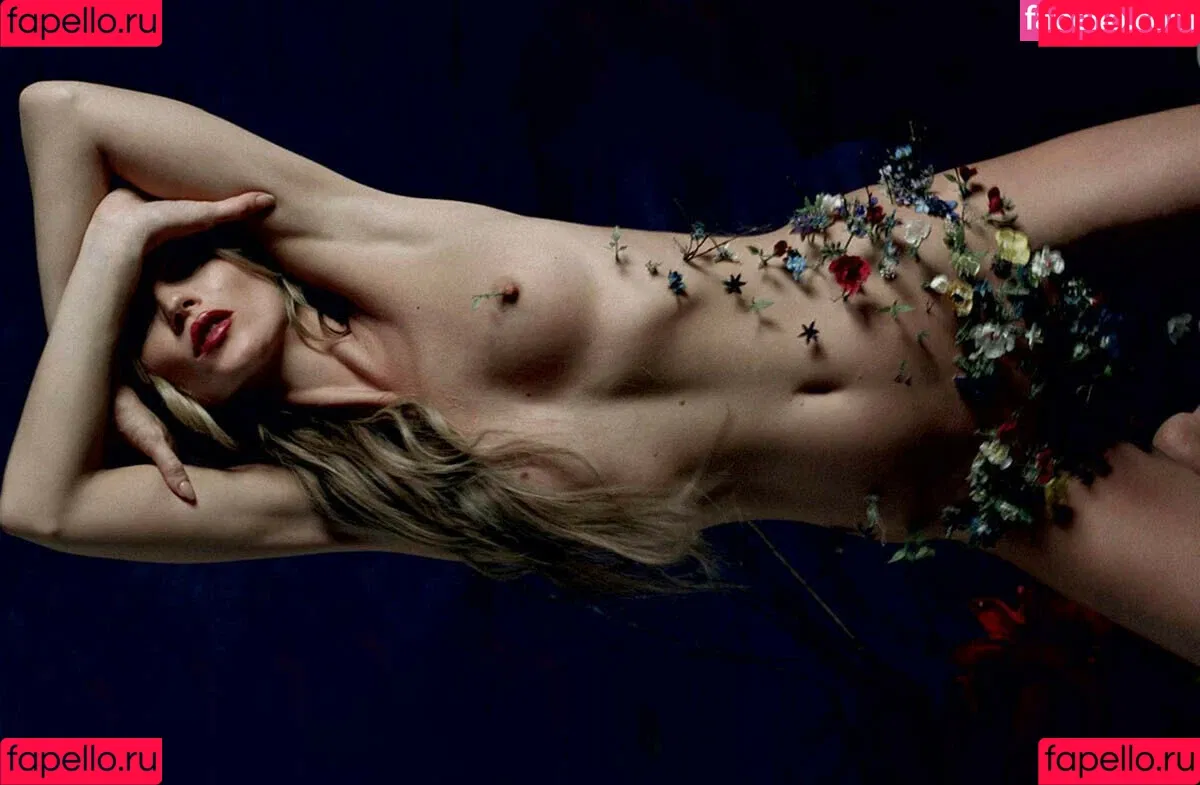 Kate Moss / kateamoss / katemossagency Onlyfans Photo Gallery 