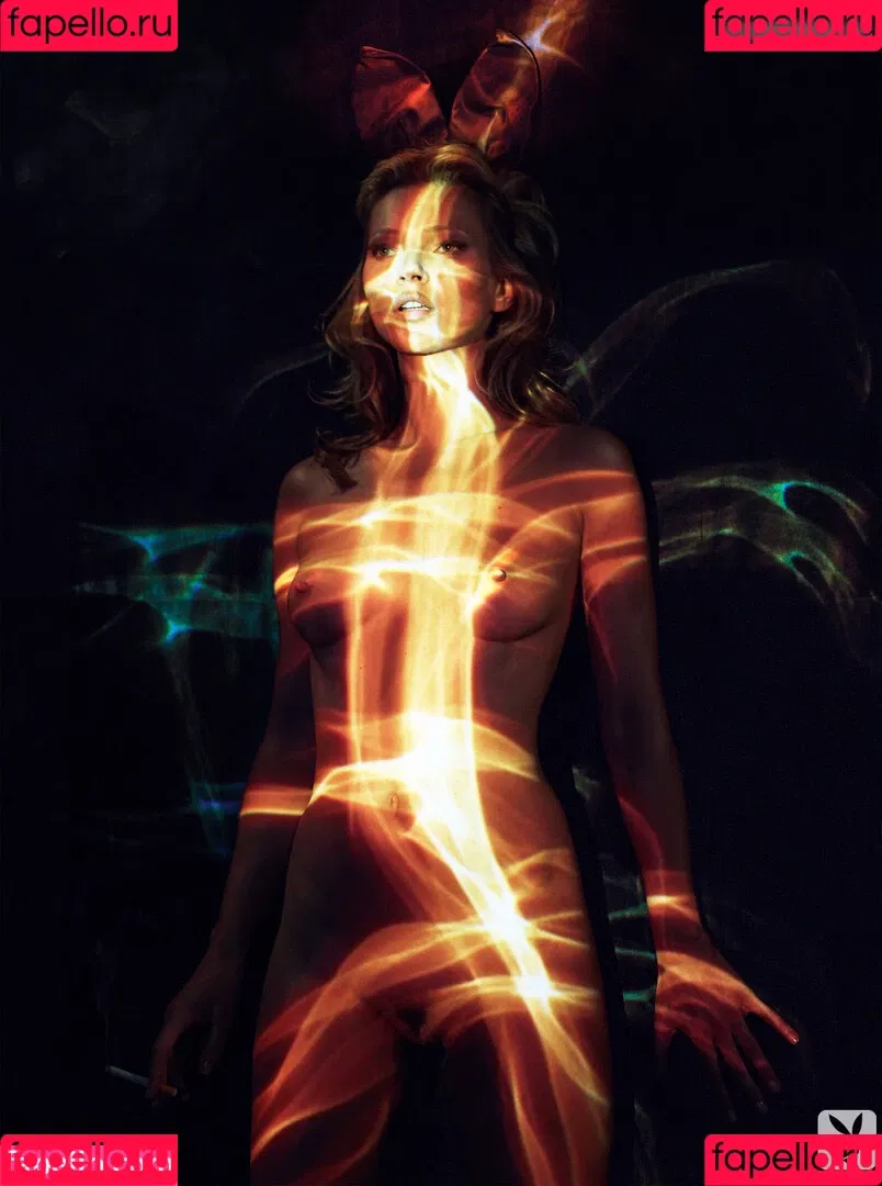 Kate Moss / kateamoss / katemossagency Onlyfans Photo Gallery 