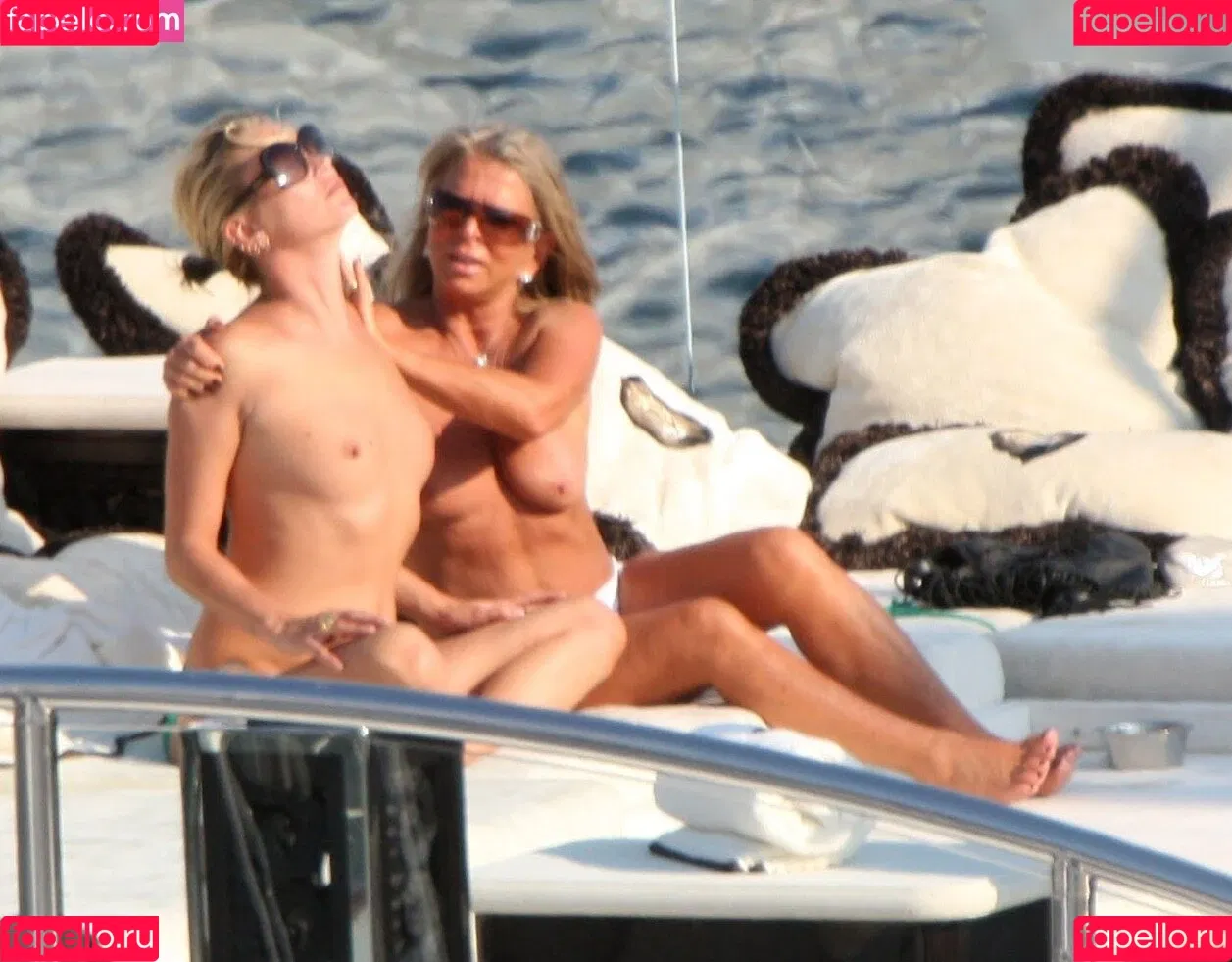 Kate Moss / kateamoss / katemossagency Onlyfans Photo Gallery 