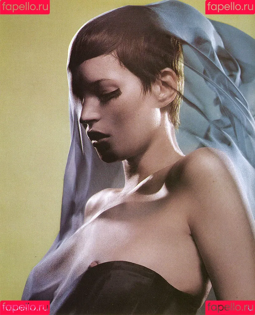 Kate Moss / kateamoss / katemossagency Onlyfans Photo Gallery 