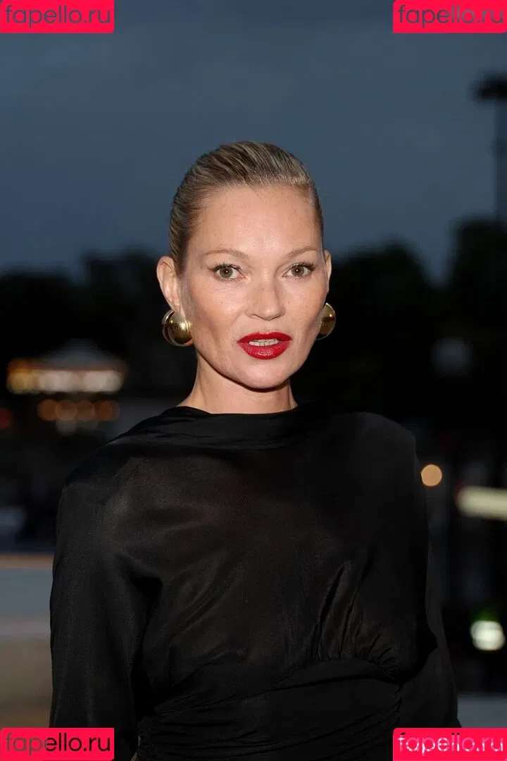 Kate Moss / kateamoss / katemossagency Onlyfans Photo Gallery 