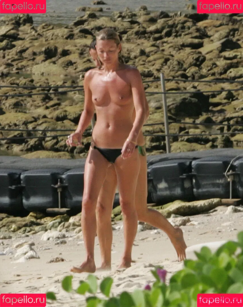 Kate Moss / kateamoss / katemossagency Onlyfans Photo Gallery 