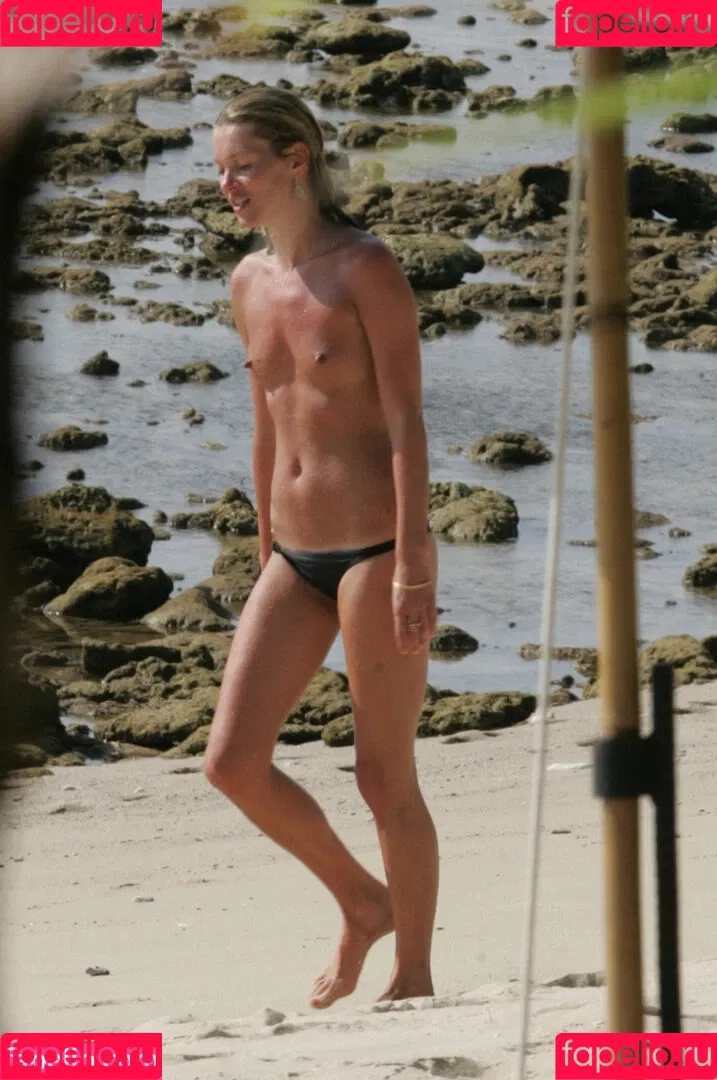 Kate Moss / kateamoss / katemossagency Onlyfans Photo Gallery 