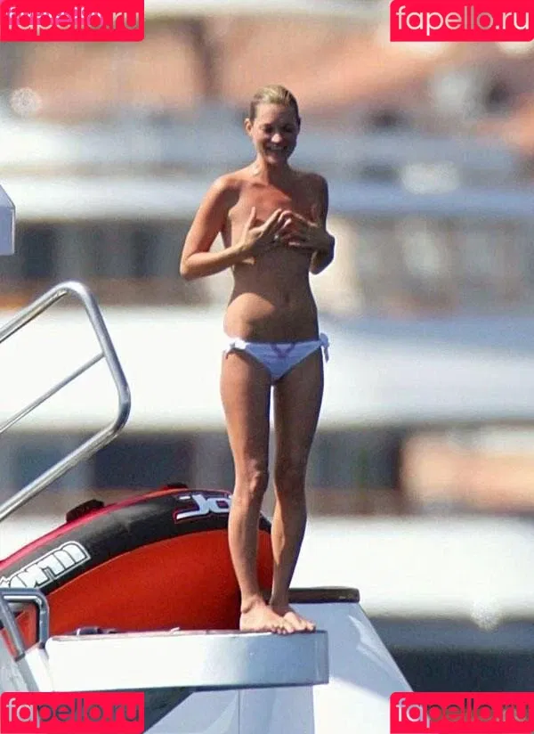 Kate Moss / kateamoss / katemossagency Onlyfans Photo Gallery 