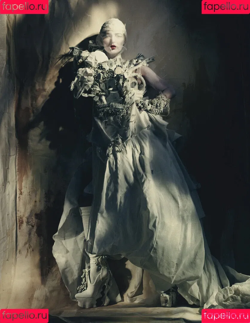 Kate Moss / kateamoss / katemossagency Onlyfans Photo Gallery 