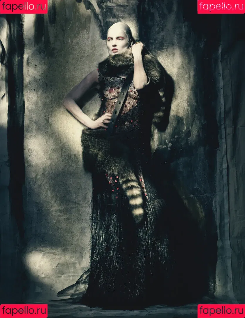 Kate Moss / kateamoss / katemossagency Onlyfans Photo Gallery 