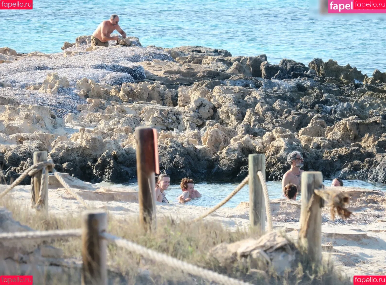 Kate Moss / kateamoss / katemossagency Onlyfans Photo Gallery 