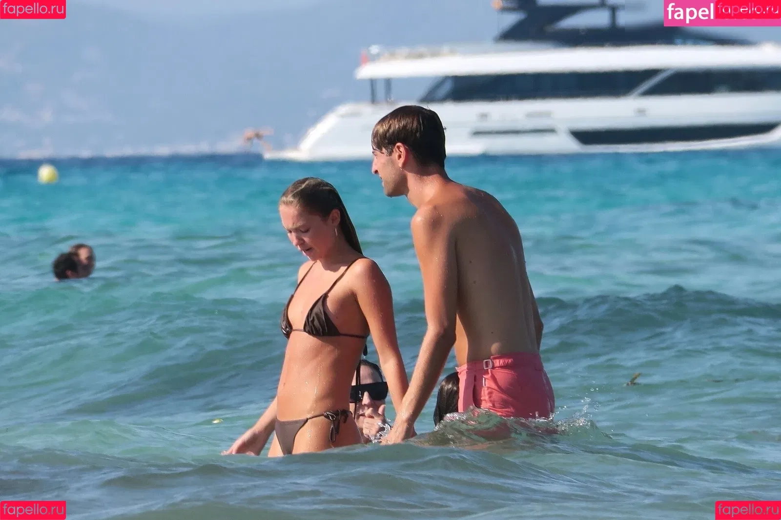 Kate Moss / kateamoss / katemossagency Onlyfans Photo Gallery 