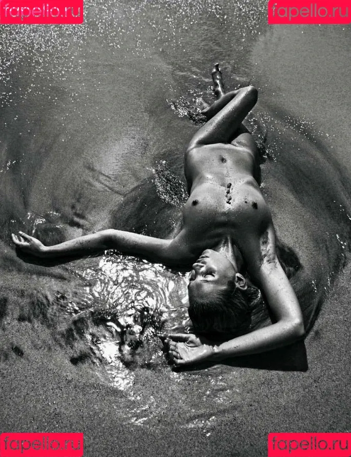 Kate Moss / kateamoss / katemossagency Onlyfans Photo Gallery 