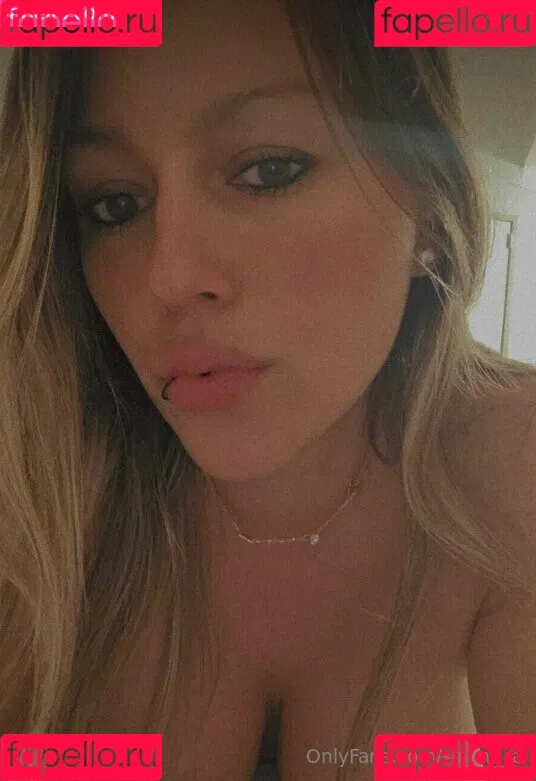 sa_mi_ra / sa_mi_ra_360 Onlyfans Photo Gallery 