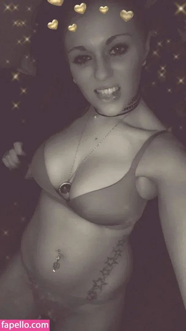 sa_mi_ra / sa_mi_ra_360 Onlyfans Photo Gallery 