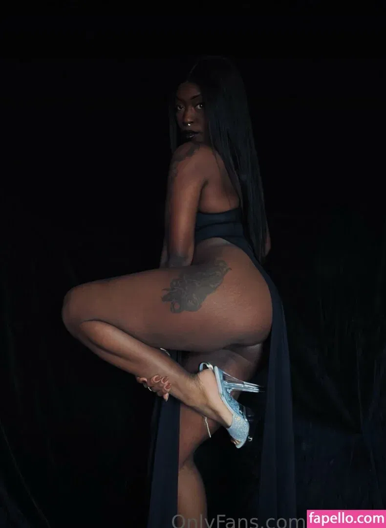 Deebott / deebot / deebottart Onlyfans Photo Gallery 