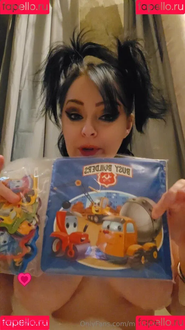 mintandbirch / mintberrybunny Onlyfans Photo Gallery 