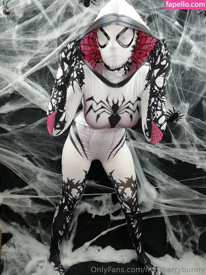 mintandbirch / mintberrybunny Onlyfans Photo Gallery 