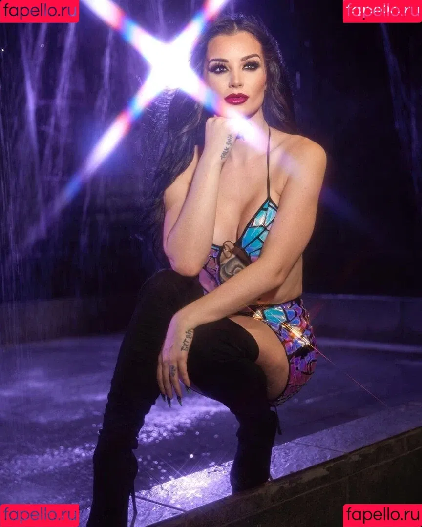 Saraya Jade Bevis / Saraya-Jade Bevis Onlyfans Photo Gallery 