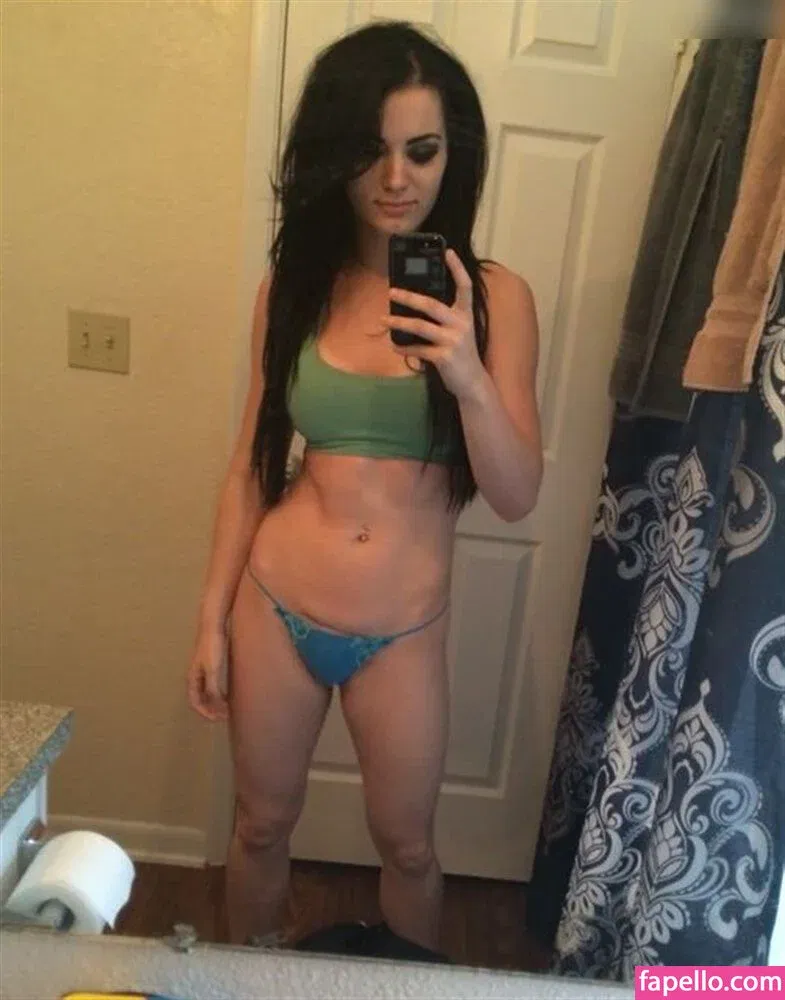 Saraya Jade Bevis / Saraya-Jade Bevis Onlyfans Photo Gallery 