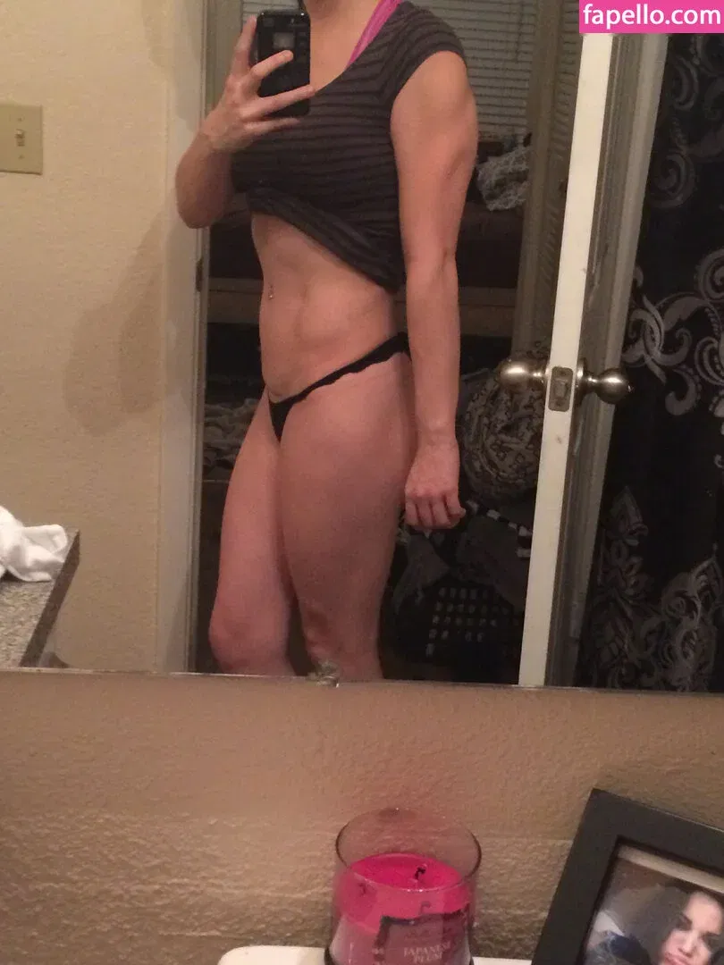 Saraya Jade Bevis / Saraya-Jade Bevis Onlyfans Photo Gallery 