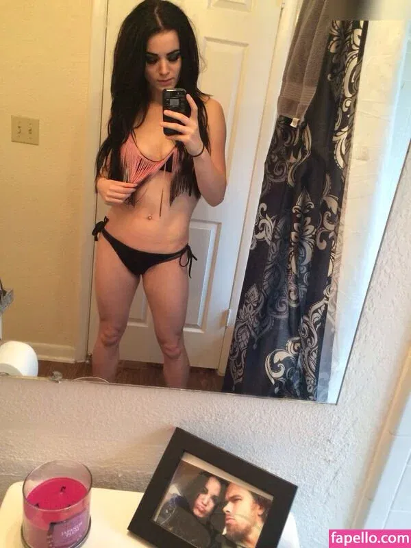 Saraya Jade Bevis / Saraya-Jade Bevis Onlyfans Photo Gallery 