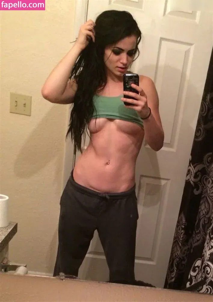 Saraya Jade Bevis / Saraya-Jade Bevis Onlyfans Photo Gallery 