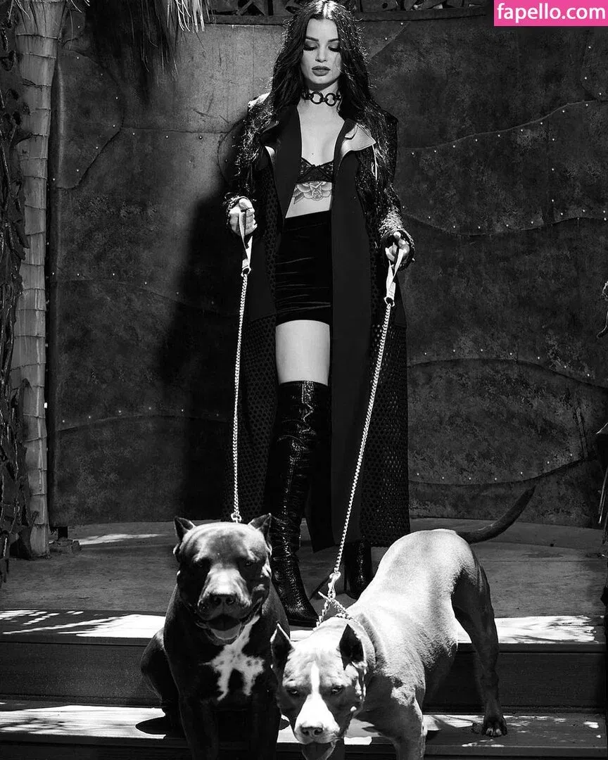 Saraya Jade Bevis / Saraya-Jade Bevis Onlyfans Photo Gallery 