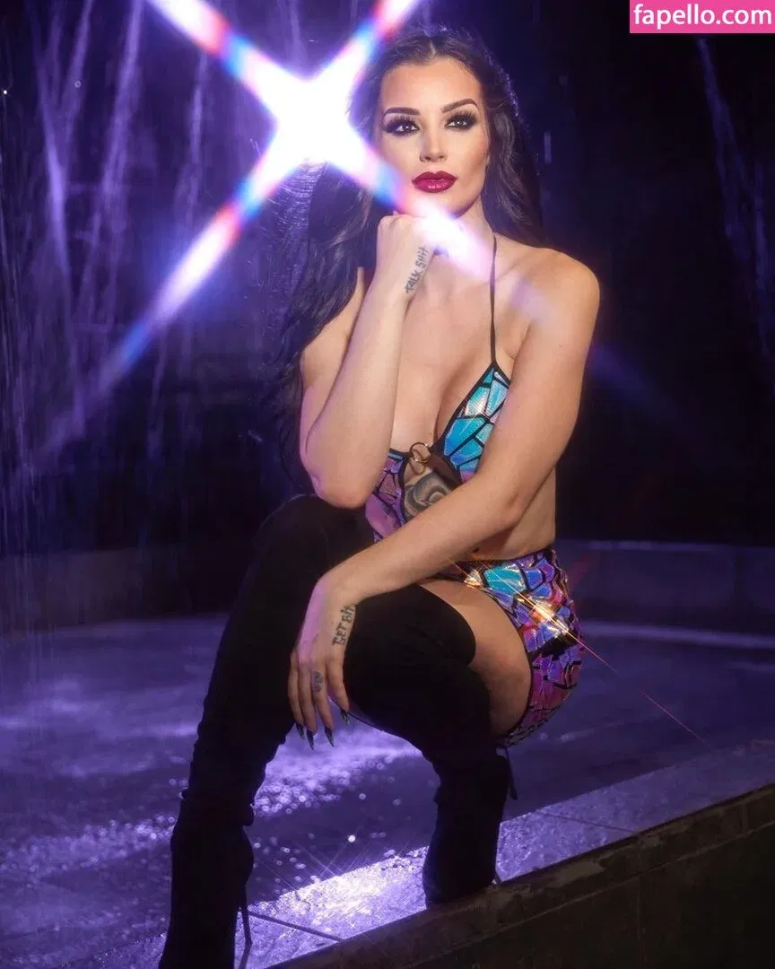 Saraya Jade Bevis / Saraya-Jade Bevis Onlyfans Photo Gallery 