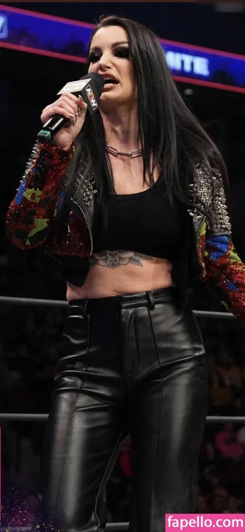 Saraya Jade Bevis / Saraya-Jade Bevis Onlyfans Photo Gallery 