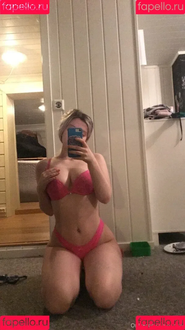 Vikkzy Onlyfans Photo Gallery 