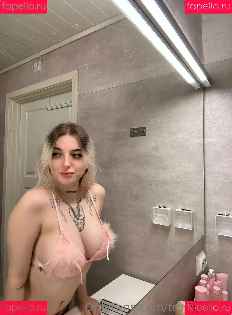 Vikkzy Onlyfans Photo Gallery 