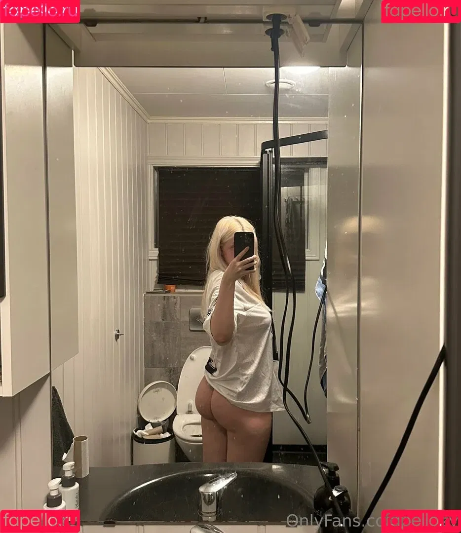 Vikkzy Onlyfans Photo Gallery 