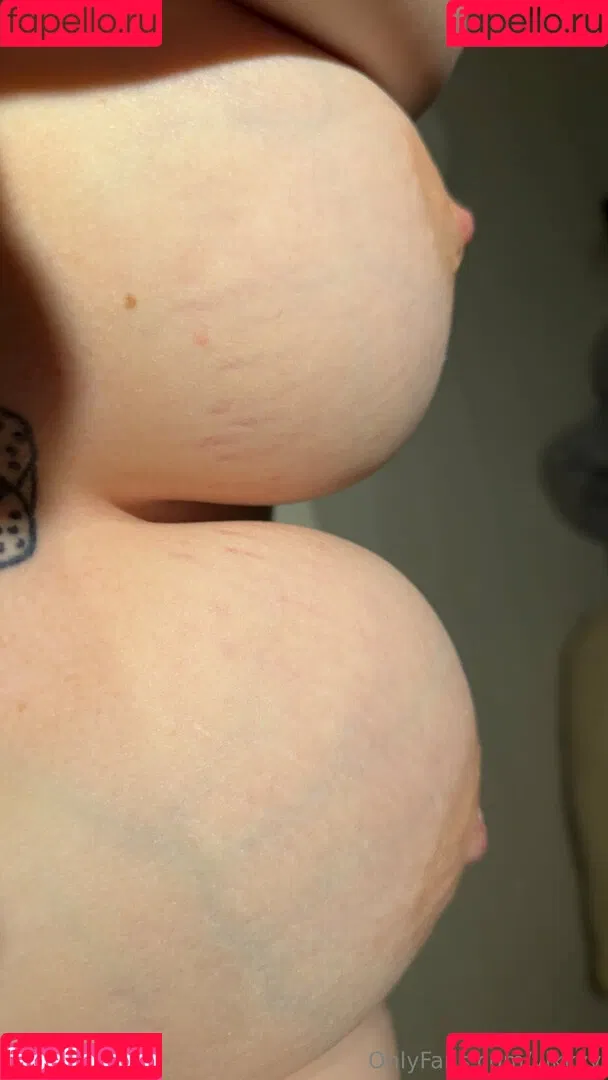 Vikkzy Onlyfans Photo Gallery 