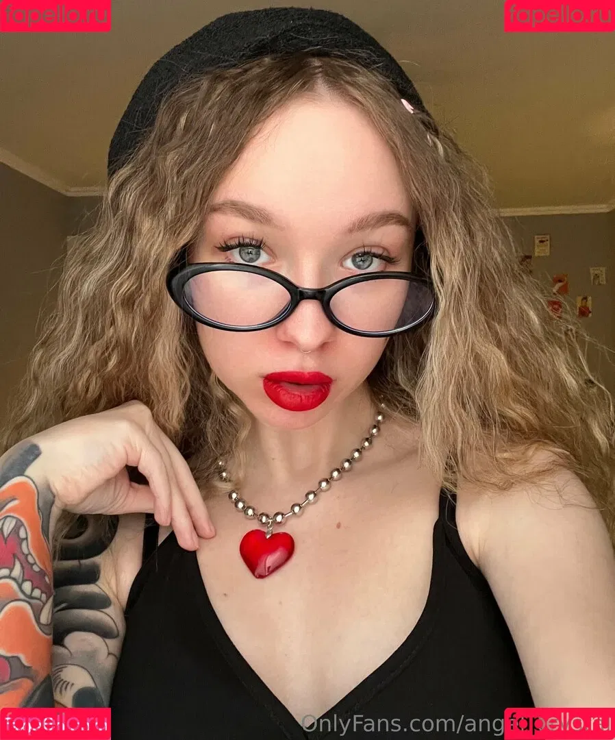 juglypuff / xxgigglypuff Onlyfans Photo Gallery 