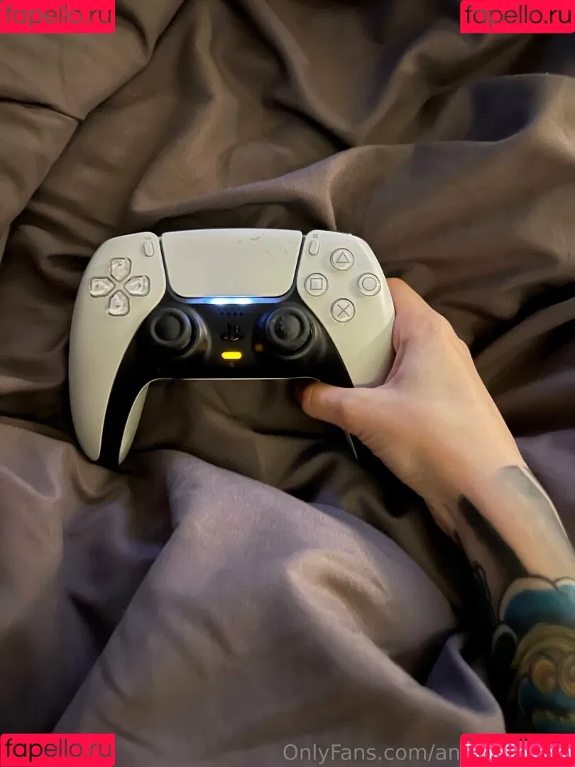 juglypuff / xxgigglypuff Onlyfans Photo Gallery 