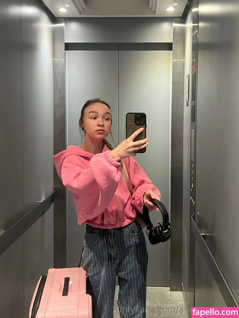 juglypuff / xxgigglypuff Onlyfans Photo Gallery 